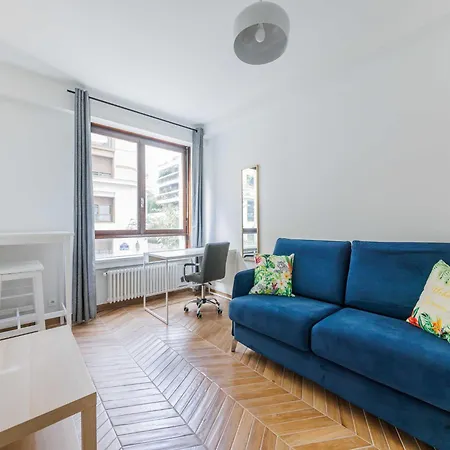 Charming - 2p- Trocadero Lejlighed