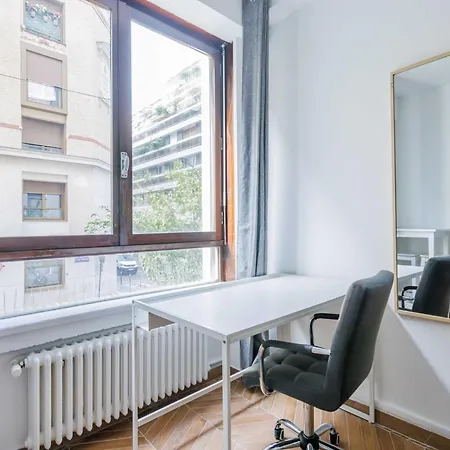 Charming - 2p- Trocadero Париж